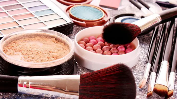 copyright by shutterstock.com