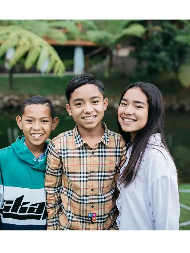 6 Momen Kebersamaan Betrand Peto dengan Saudara Kandungnya