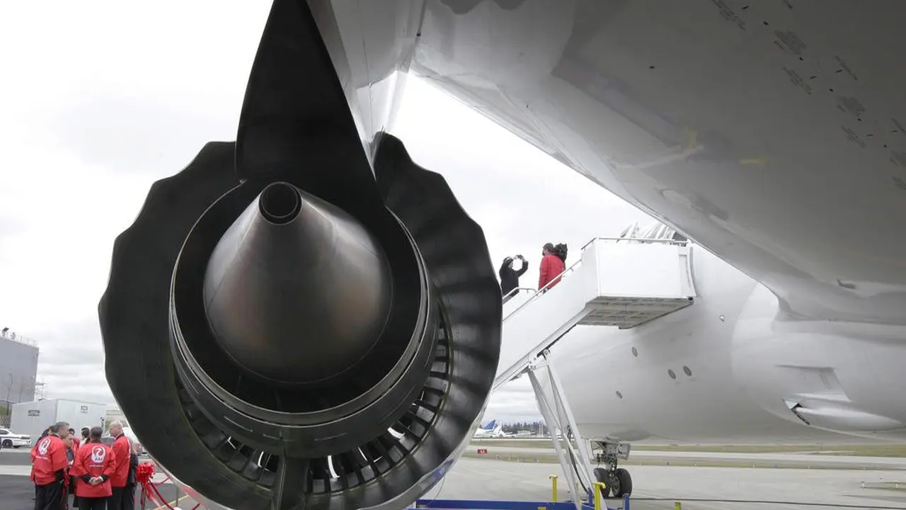 Salah satu mesin pesawat buatan GE (AP/Ted S Warren)