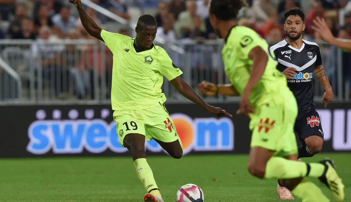 4. Nicolas Pepe (Lille) - 8 gol dan 5 assist (AFP/Nicolas Tucat)