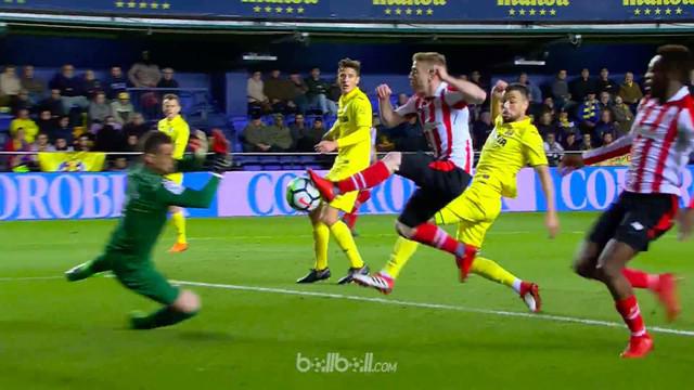 Sergio Asenjo melakukan banyak penyelamatan fantastis namun tetap gagal menyelamatkan Villarreal dari kekalahan 1-3 dari Athletic ...
