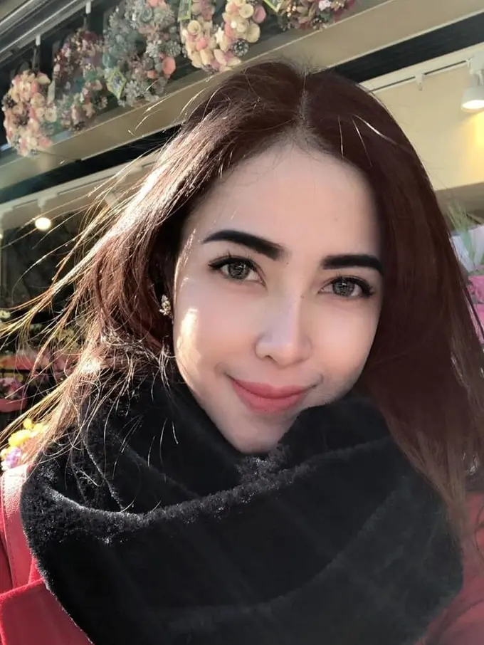 Hana Kartika, Istri Enji