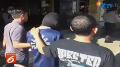 Modus yang digunakan pelaku adalah dengan berpura-pura sebagai penumpang.