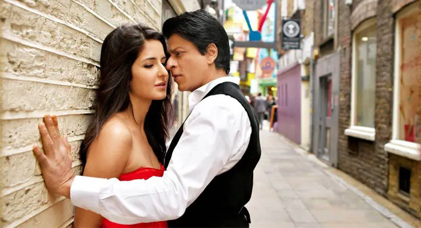 Shahrukh Khan dan Katrina Kaif dalam film Jab Tak Hai Jaan. 