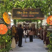 Batik Anne Avantie hadir di Pasar Tiban. (Foto: Yuni Arta/Bintang.com)