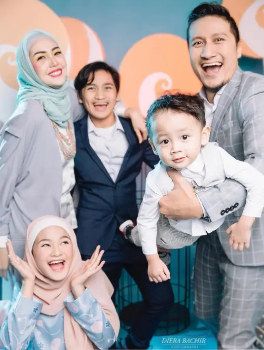 Arie Untung dan Fenita Arie