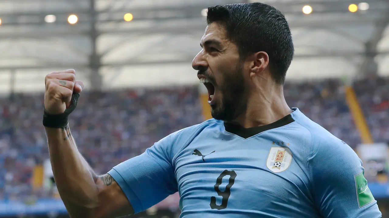 Luis Suarez Bawa Uruguay Bungkam Arab Saudi