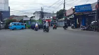 Simpang Lima Sengon yang menghubungkan Jalan Nusantara dengan sejumlah jalan lainnya di Kota Depok. (Liputan6.com/Dicky Agung Prihanto)