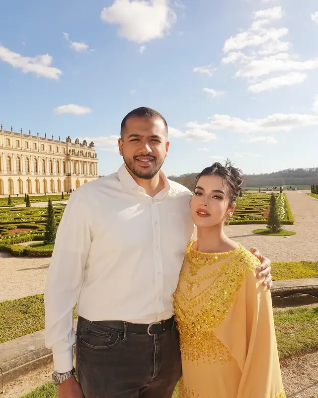 6 Potret romantis Tasya Farasya dan Suami saat liburan ke luar negeri