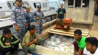 TNI AL Gagalkan Penyelundupan Pasir Timah ke Belitung
