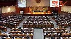 engah karena pemberitaan media massa seputar bolosnya anggota Dewan, rapat paripurna terakhir masa sidang ke empat 2009-2010 diwarnai hujan interupsi. Bahkan pimpinan DPR pun dikritik karena tidak lengkap alias ada yang dituding membolos. 