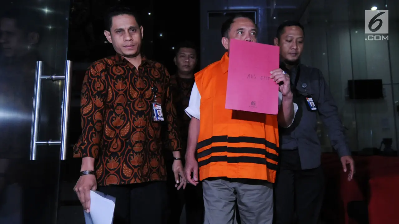 Gubernur Aceh Irwandi Yusuf Resmi Ditahan