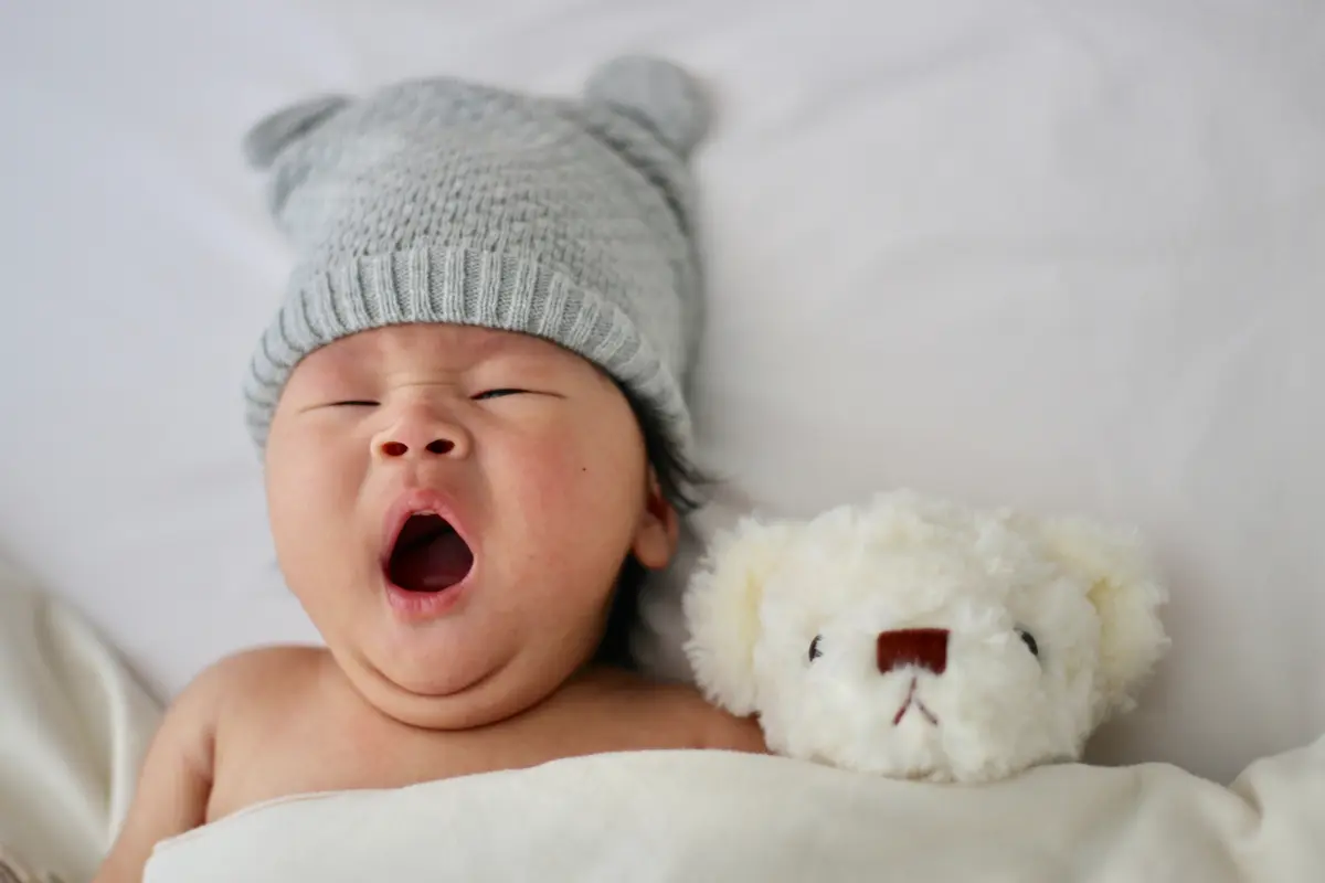 Citra Kirana membagikan tips Co-Sleeping, tidur bersama si kecil dengan aman.