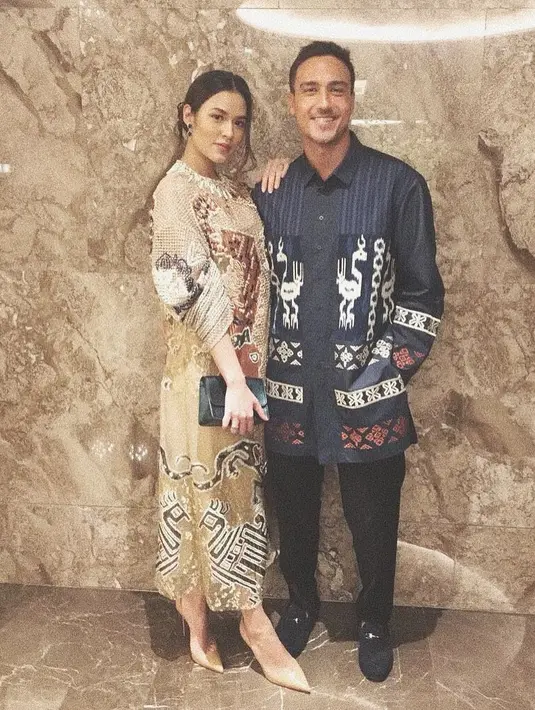 (Instagram/raisa6690)