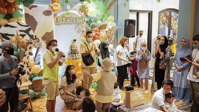 11 Tahun Menikah, Ini 7 Momen Acara Syukuran Irwansyah dan Zaskia Sungkar