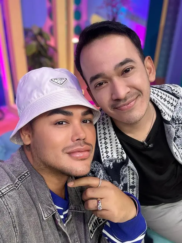 6 Potret Terbaru Ivan Gunawan yang Bibirnya Disebut Makin Tebal Oleh Netizen