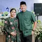 Tata Janeeta dan Raden Brotoseno. (Sumber: Instagram/tatajaneetaofficial)