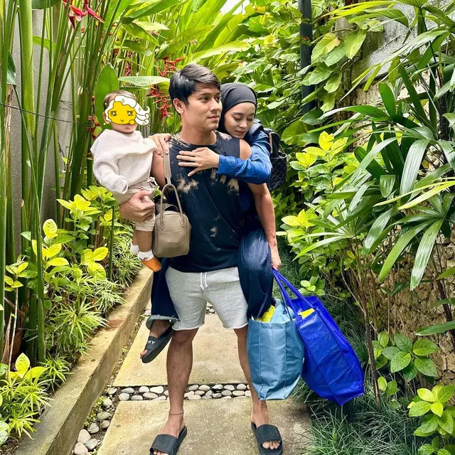 6 Bukti Cinta Rizky Billar ke Lesti Kejora, Terbaru Beli Tanah 1300 m untuk Istri