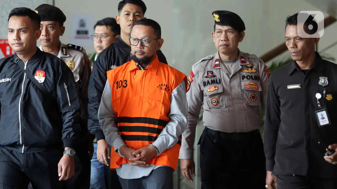 Susul Mantan Menag Yaqut Cholil Qoumas dalam Dugaan Korupsi Kuota Haji, Ishfah Abidal Aziz Resmi Ditahan KPK