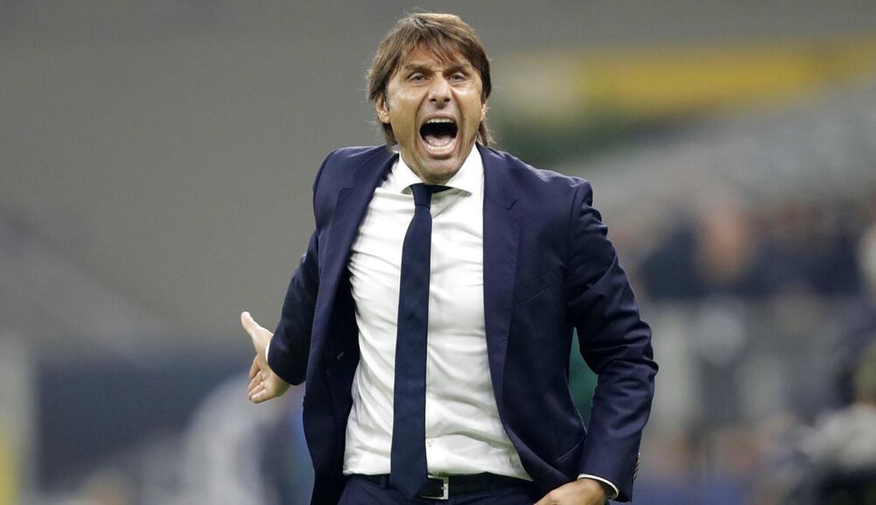 3. Antonio Conte – Pria asal Italia ini telah berhasil mempersembahkan gelar juara bagi Juventus dan Chelsea. Prestasi tersebut membuat Inter Milan menunjuknya sebagai juru taktik untuk mengembalikan masa kejayaan La Beneamata. (AP/Luca Bruno)