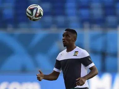 Samuel Eto'o dinyatakan fit dan menjadi pemain yang diandalkan Kamerun dalam laga akbar Piala Dunia 2014, Stadion Natal, Brasil, Kamis (12/06/2014) (AFP Photo/PIERRE-PHILIPPE MARCOU)