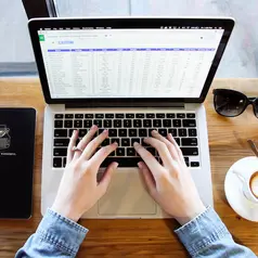 Menjaga produktivitas di kantor sambil tetap mempertahankan ketenangan batin melalui langkah-langkah sederhana dan efektif. (Foto: Pexels/Pixabay)