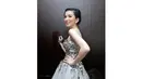 Meski telah lama menjomblo, Jilly Gladys selalu tampil menawan dan cantik. (Liputan6.com/Miftahul Hayat)