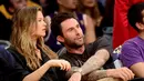 Adam Levine mulai gemar memposting pertumbuhan janin jabang bayi yang tengah dikandung oleh sang istri Behati Prinsloo. (AFP/Bintang.com)