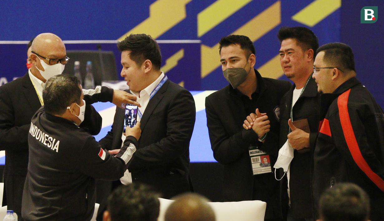 Kongres PSSI 2021 diikuti 87 voters. Mereka berasal dari 34 Asosiasi Provinsi (Asprov), 18 klub Liga 1, 16 klub Liga 2, 16 klub Liga 3, Asosiasi Futsal Indonesia, Asosiasi Sepak Bola Wanita Indonesia, dan Asosiasi Pelatih Indonesia. (Foto: Bola.com/M Iqbal Ichsan)