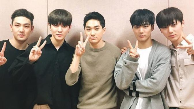 Nu'Est.. (Foto: soompi.com)