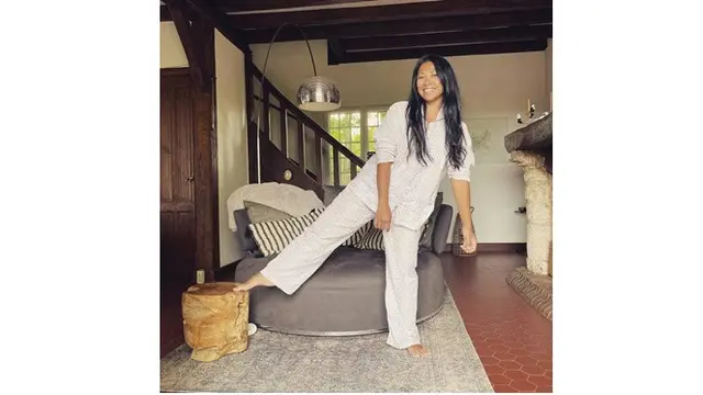 Berada di Tengah Hutan, Ini 7 Potret Rumah Anggun C Sasmi di Prancis