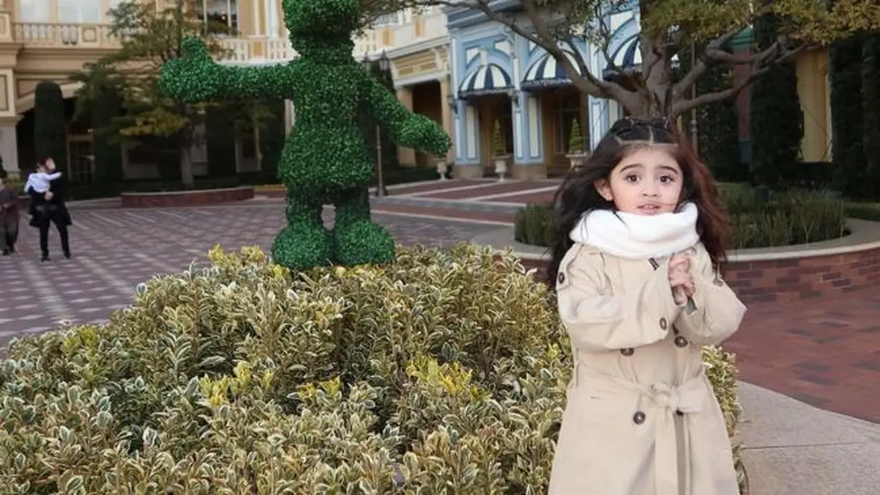 Potret Guzelim Aracelli anak Margin Wieheerm dan Ali Syakieb (credit: instagram @marginw/guzelimalisyakieb).