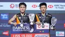Hasil ini memperpanjang catatan negatif sektor ganda putra Indonesia di kandang sendiri. Tampak dalam foto, pebulu tangkis ganda putra Indonesia, Raymond Indra/Nikolaus Joaquin usai bertanding melawan wakil Malaysia, Goh Sze Fei/Nur Izzuddin Rumsani pada final Indonesia Masters 2026 di Istora Gelora Bung Karno, Senayan, Jakarta, Minggu (25/1/2026). (Bola.com/Bagaskara Lazuardi)