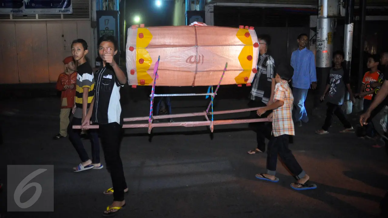 20160706-Ide Kreatif Warga Semarang Rayakan Malam Takbir