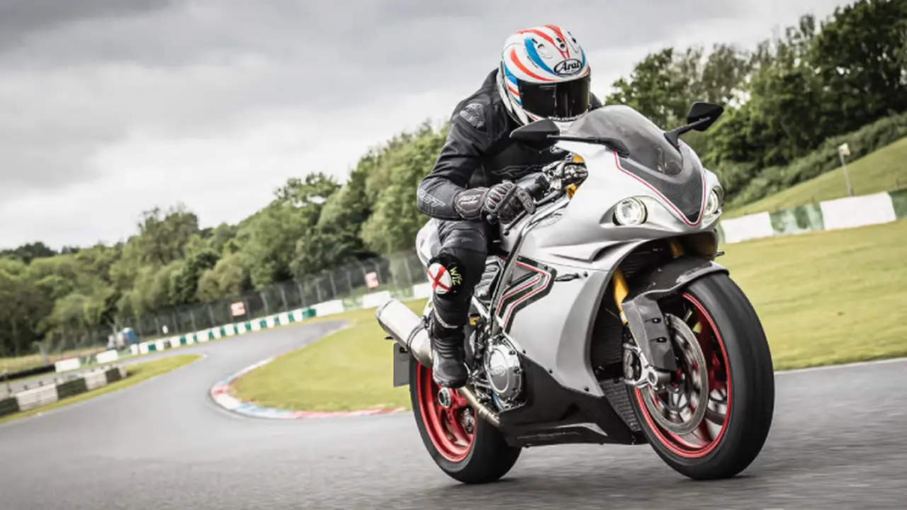 Motor listrik Norton akan kombinasikan tenaga yang besar dan daya jelajah yang jauh (New Atlas)