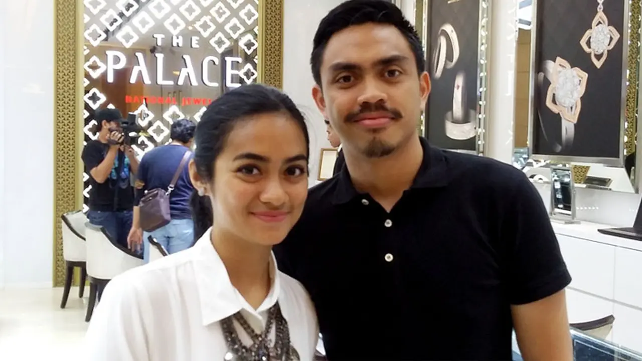 Ayudia Bing Slamet