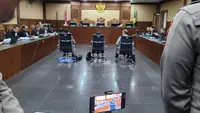 Sidang mantan Menteri Komunikasi dan Informatika (Menkominfo) Johnny G. Plate dengan agenda dakwaan dalam kasus korupsi proyek BTS 4G Kominfo di Pengadilan Tindak Pidana Korupsi (Tipikor) pada Pengadilan Negeri (PN) Jakarta Pusat, Selasa (27/6/2023). (Fachrur Rozie/Liputan6.com)
