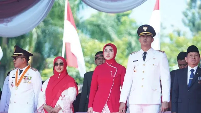 Margin yang Kini Menjadi Ibu Pejabat di Bandung saat Upacara Kemerdekaan Indonesia ke-80. [@marginw]