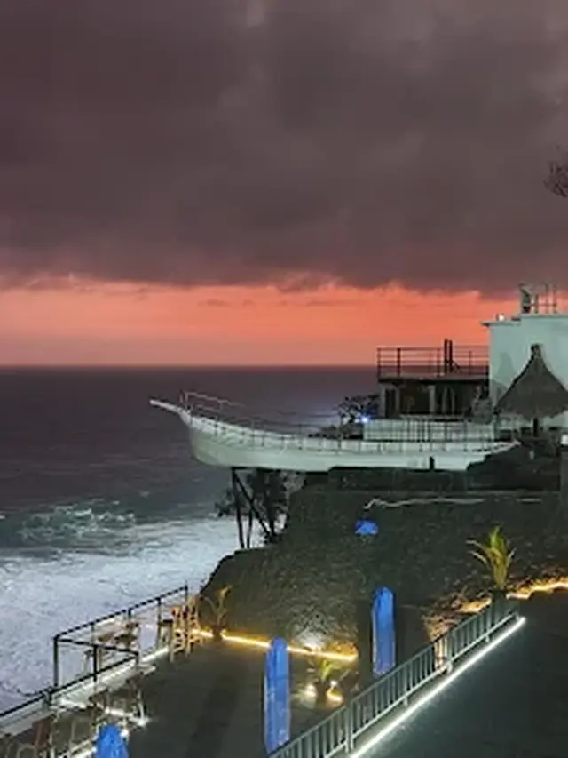 Pantai Nguluran Gunungkidul