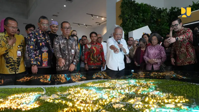 Kementerian PUPR, Kementerian Sekretariat Negara, Otorita IKN, ANRI, dan Pemerintah Provinsi DKI Jakarta menyelenggarakan pameran bersama Arsip Kepresidenan tentang Ibu Kota Negara (IKN). (Dok Kementerian PUPPR)