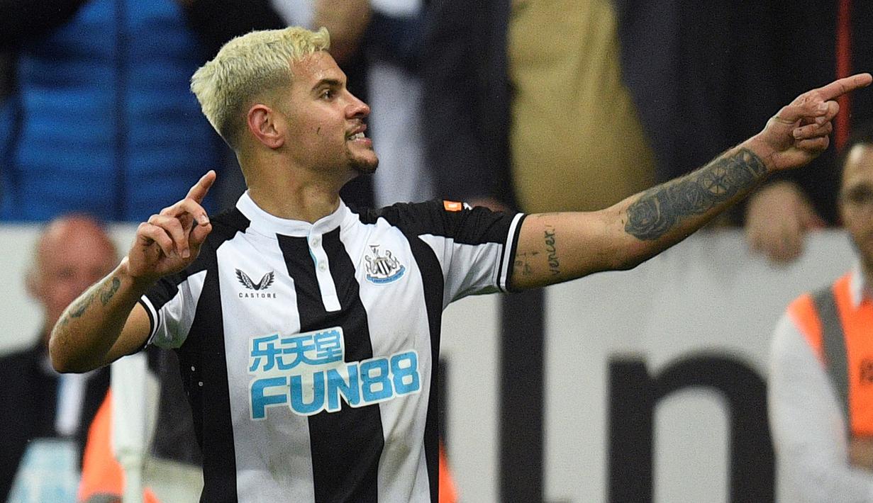 Sama dengan Trippier, Bruno Guimaraes juga didatangkan oleh Newcastle pada bursa transfer musim dingin 2022 lalu. Ia diboyong dari Lyon dengan harga 47 juta euro. Guimaraes sangat diandalkan sebagai gelandang bertahan. Ia telah membuat 10 kali penampilan dengan mencetak 2 gol dan 2 assist di Liga Inggris. (AFP/Oli Scarff)