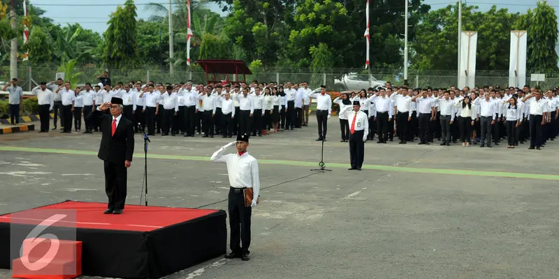 20160817- Ratusan Karyawan BUMN Lakukan Upacara HUT RI di Terminal BBM Manokwari- Helmi Fithriansyah