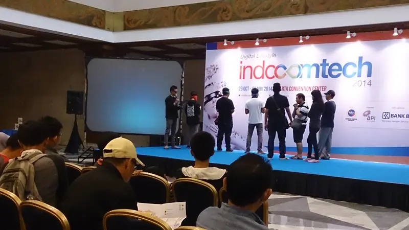 Penutupan Indocomtech 2014, Smartphone Dijual Hanya Rp 22 Ribu