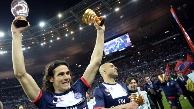 [FOTO] Keceriaan PSG Saat Memboyong Piala Liga Perancis