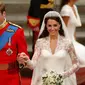 Meski putus, Kate Middleton dan Pangeran William sepertinya memutuskan untuk kembali bersama pada bulan Juni dan kemudian menikah. (DAVE THOMPSON / POOL WPA / AFP)