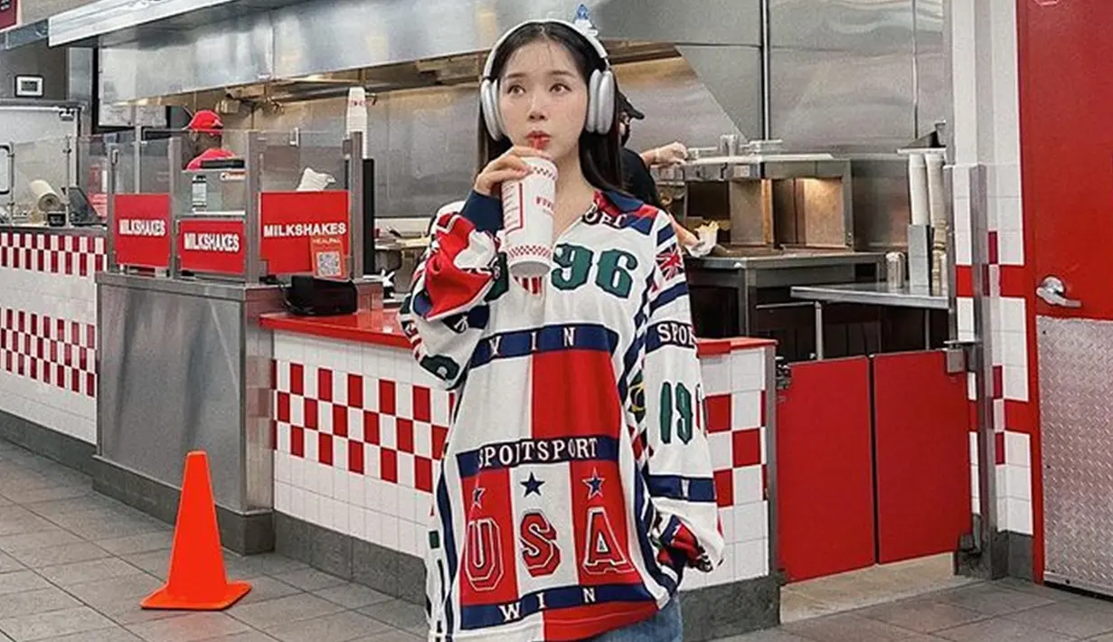 <p>Punya ketertarikan di dunia kecantikan, tak heran jika wanita kelahiran 1992 tersebut juga punya gaya fashion yang modis. Mulai dari gaya pure dengan makeup natural hingga swag bermakeup tebal selalu cocok untuk kekasih Jay B ini. (Liputan6.com/IG/@pure.ddd)</p>
