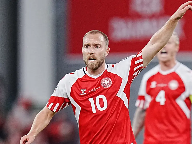 Foto: Umpan Berkelas Christian Eriksen Bawa Denmark Pesta Gol ke Gawang San  Marino pada Kualifikasi Euro 2024 - Dunia Bola.com