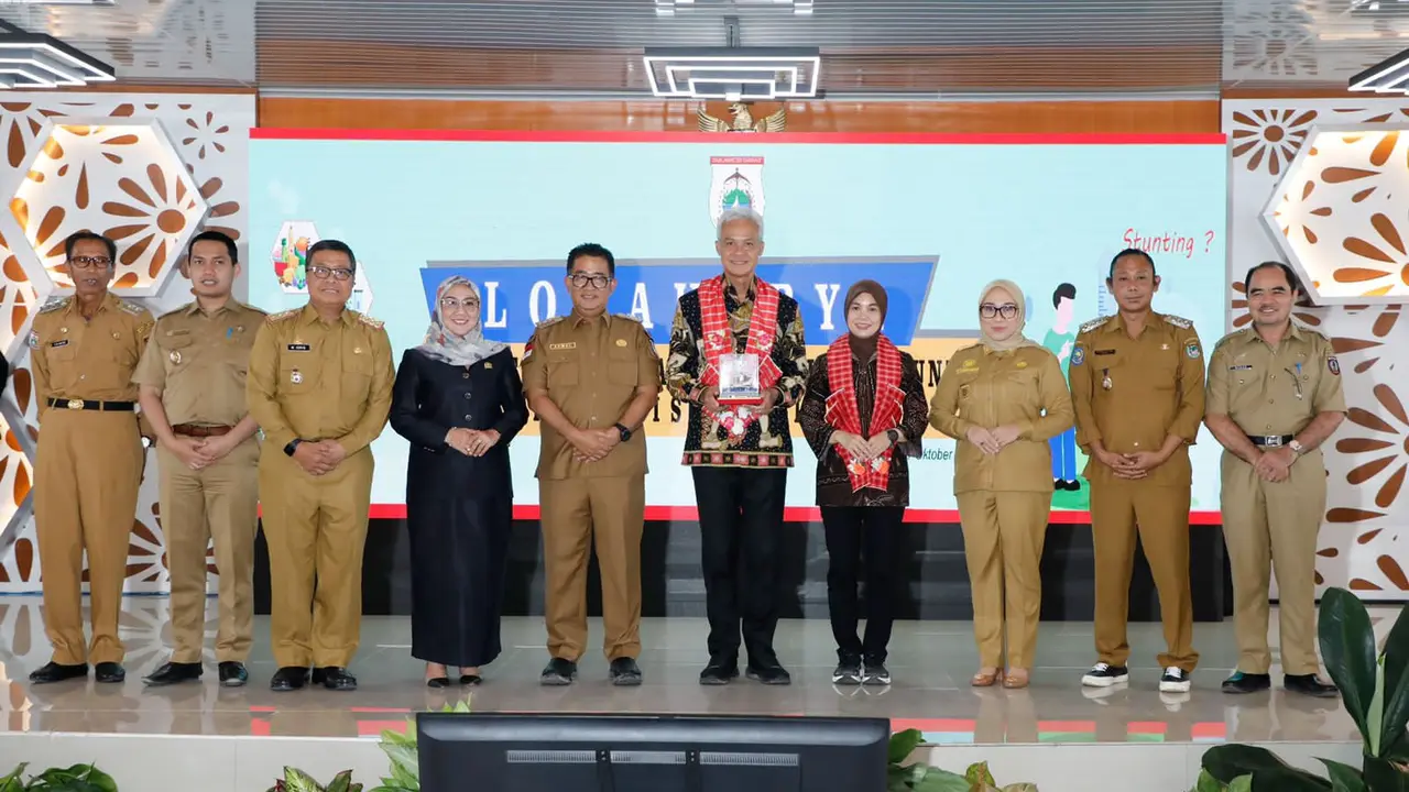 Gubernur Jawa Tengah (Jateng) Ganjar Pranowo melakukan kunjungan kerja ke Kabupaten Mamuju, Sulawesi Barat (Sulbar).