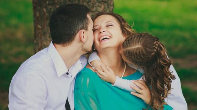 Ilustrasi Ibu Bekerja