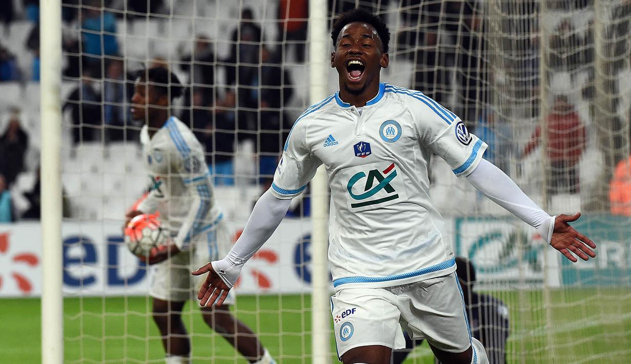 5. Georges-Kevin Nkoudou, kabar dari Guardian menyebut jika Tottenham ingin mendatangkan winger asal Prancis ini ke London. Untuk mendapatkan pemain mudanya ini, Marseille, memberi label harga 11 juta poundsterling. (AFP/Anne-Christine Poujoulat)
